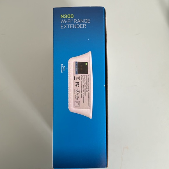 LINKSYS | RE 3000W N300 | Wi-Fi Range Extender - Picture 4 of 7